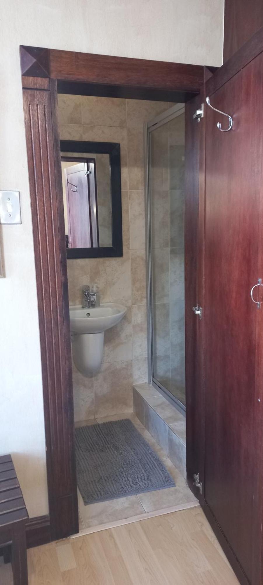 The Wooden Leg Guesthouse Kleinmond Ngoại thất bức ảnh